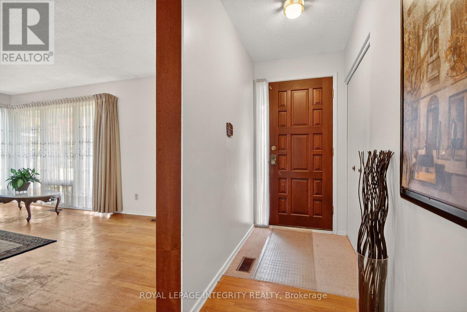 2106 Dunelm Street