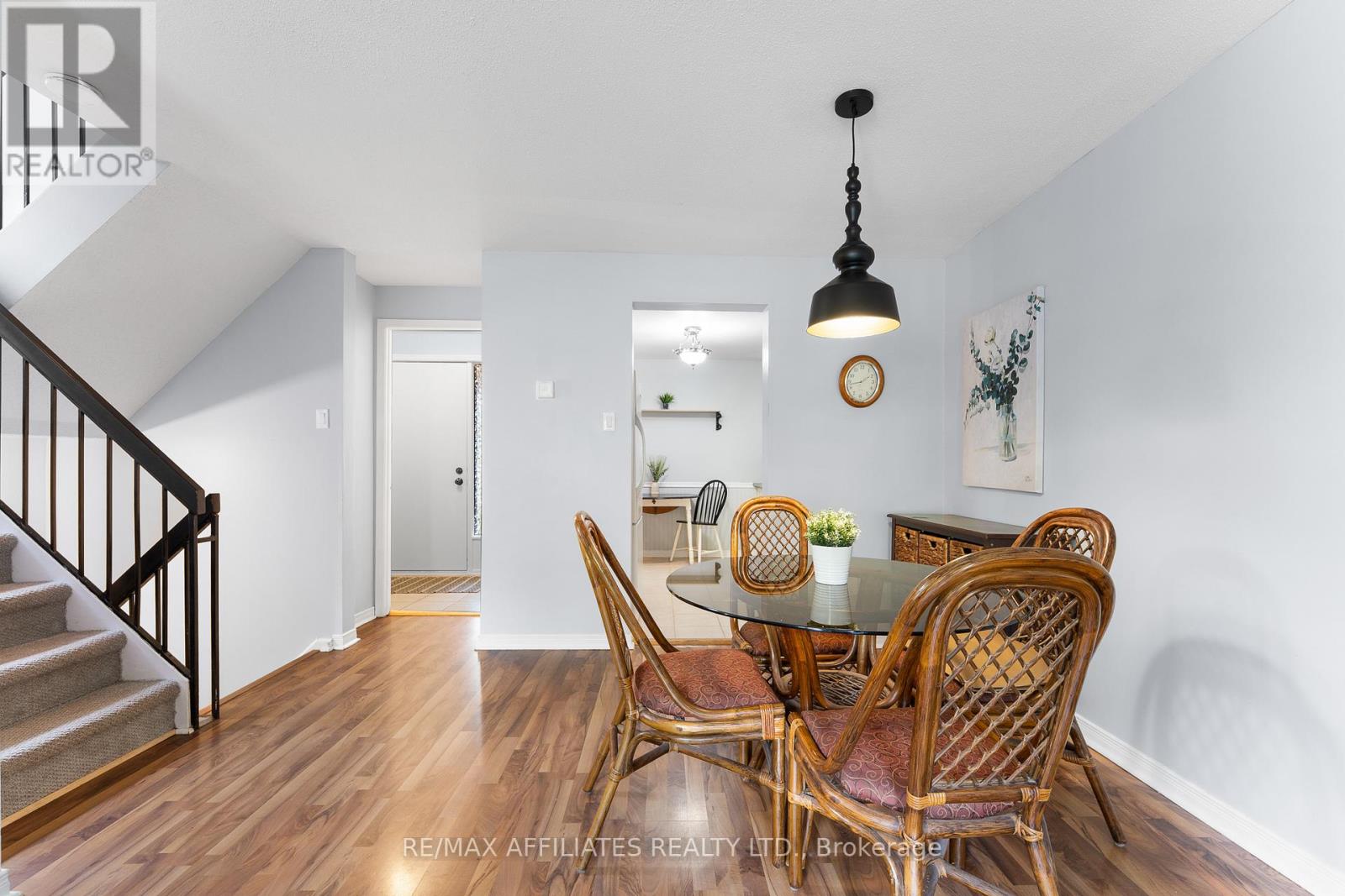 2 Tedwyn Drive