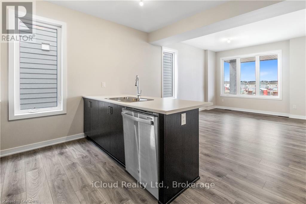 318 Catsfoot Walk
