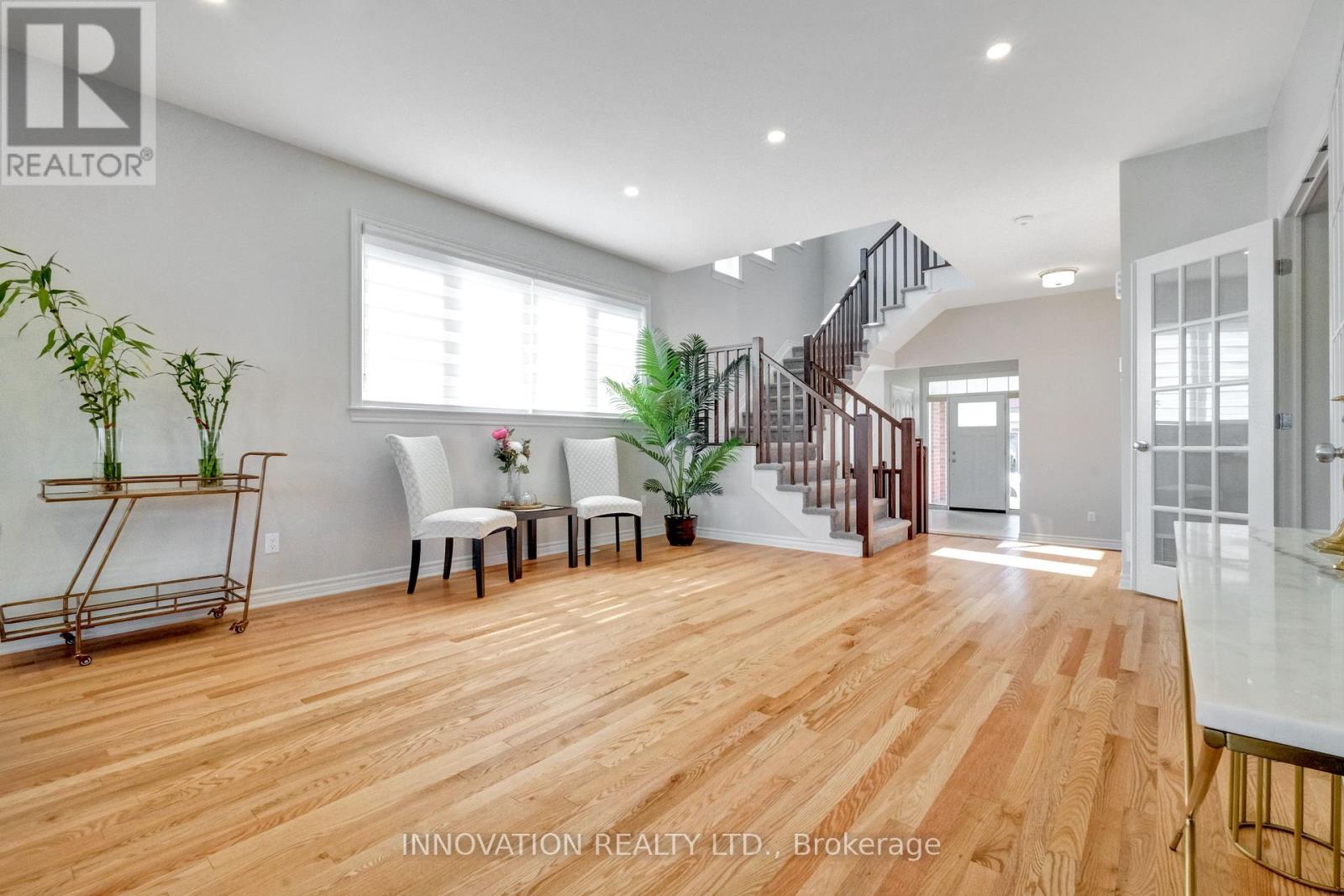 868 Snowdrop Crescent