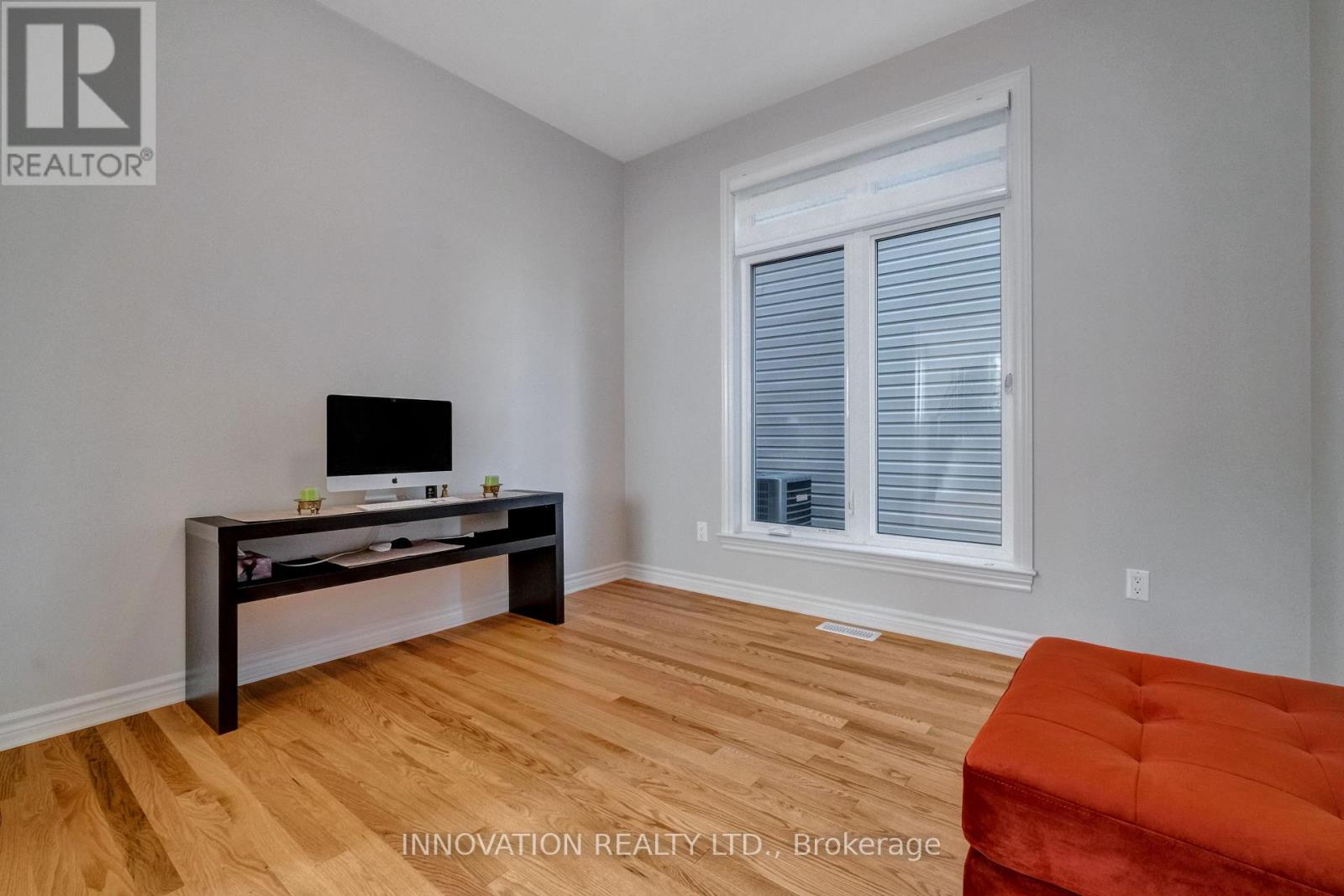 868 Snowdrop Crescent