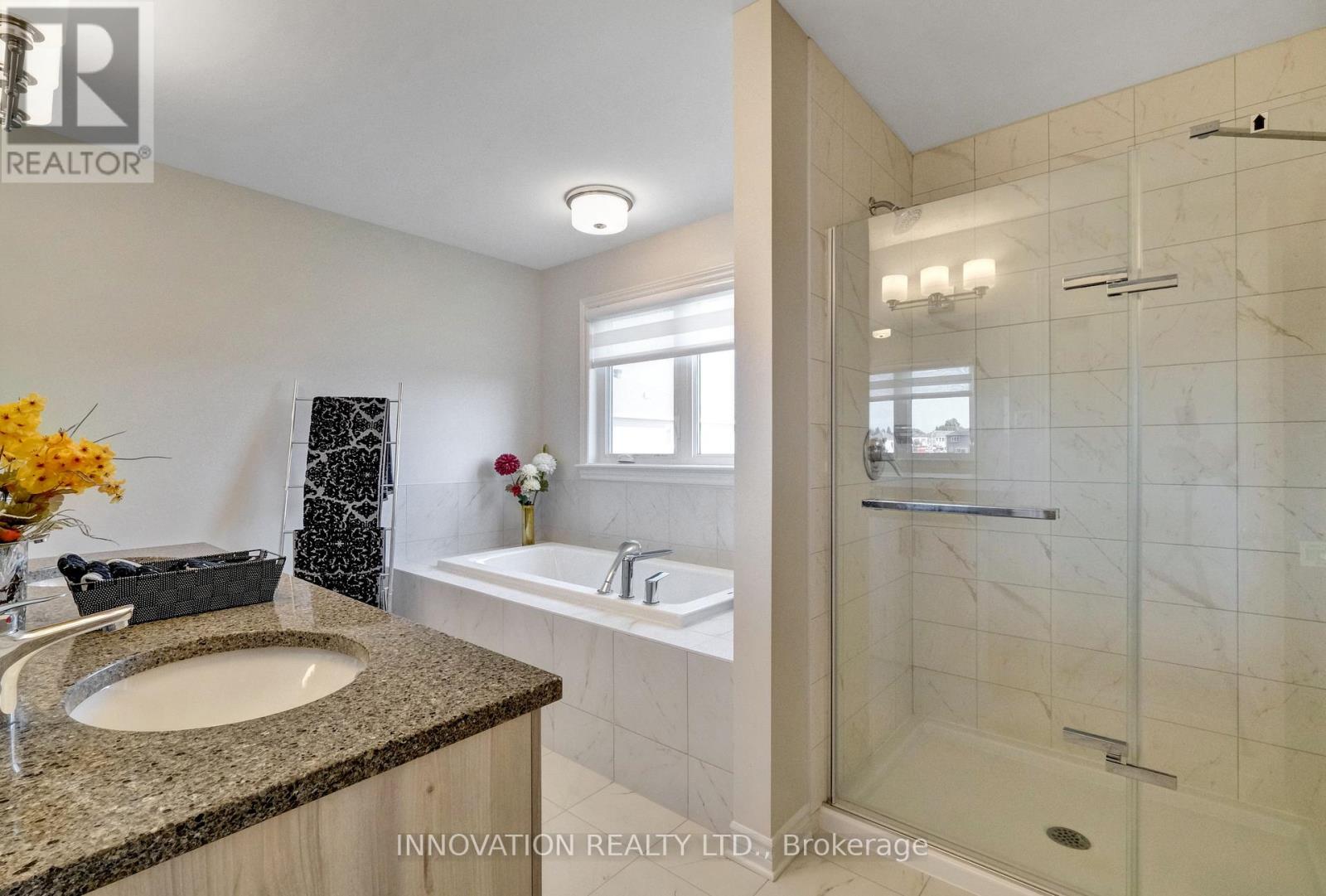 868 Snowdrop Crescent