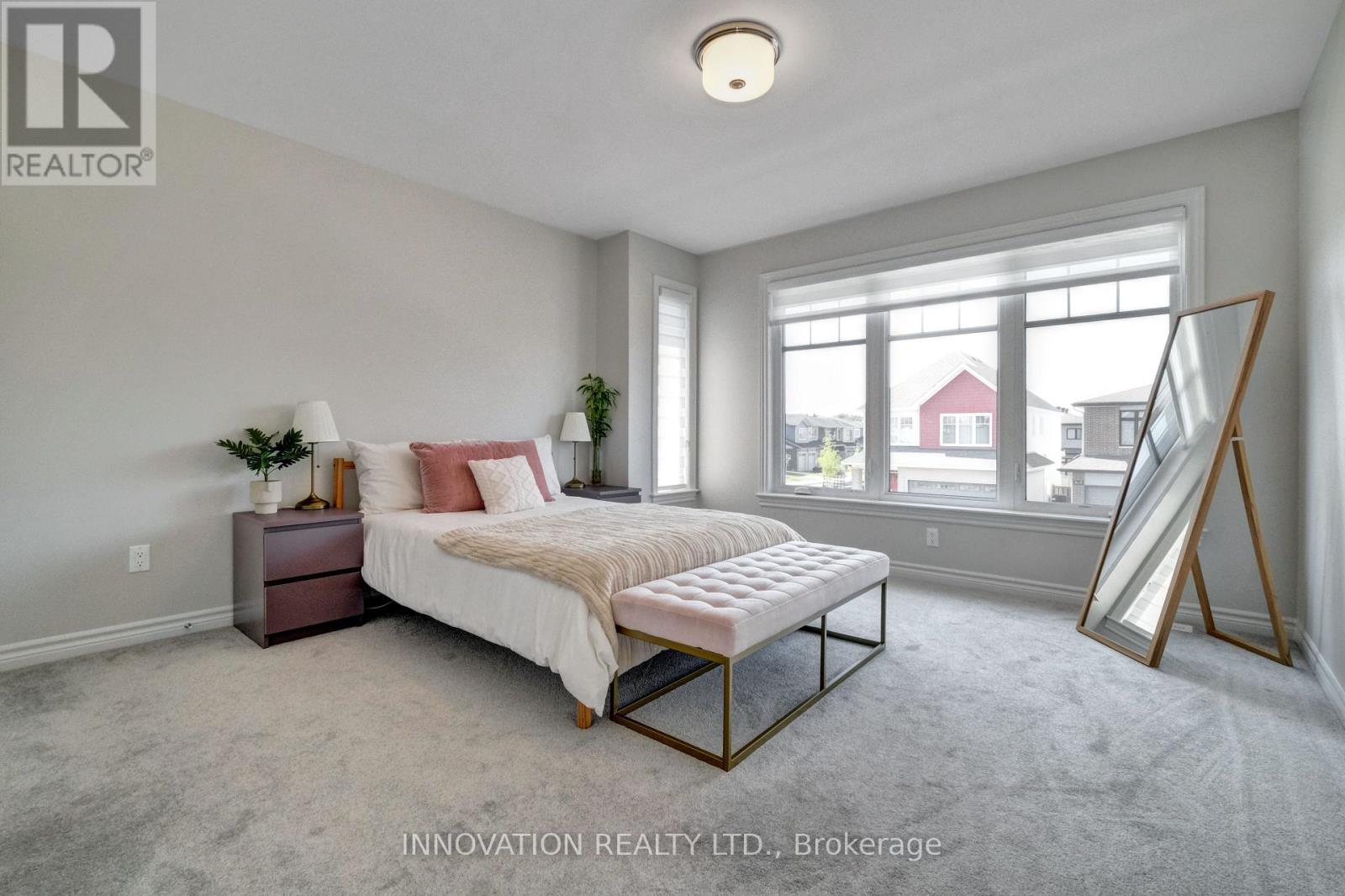 868 Snowdrop Crescent