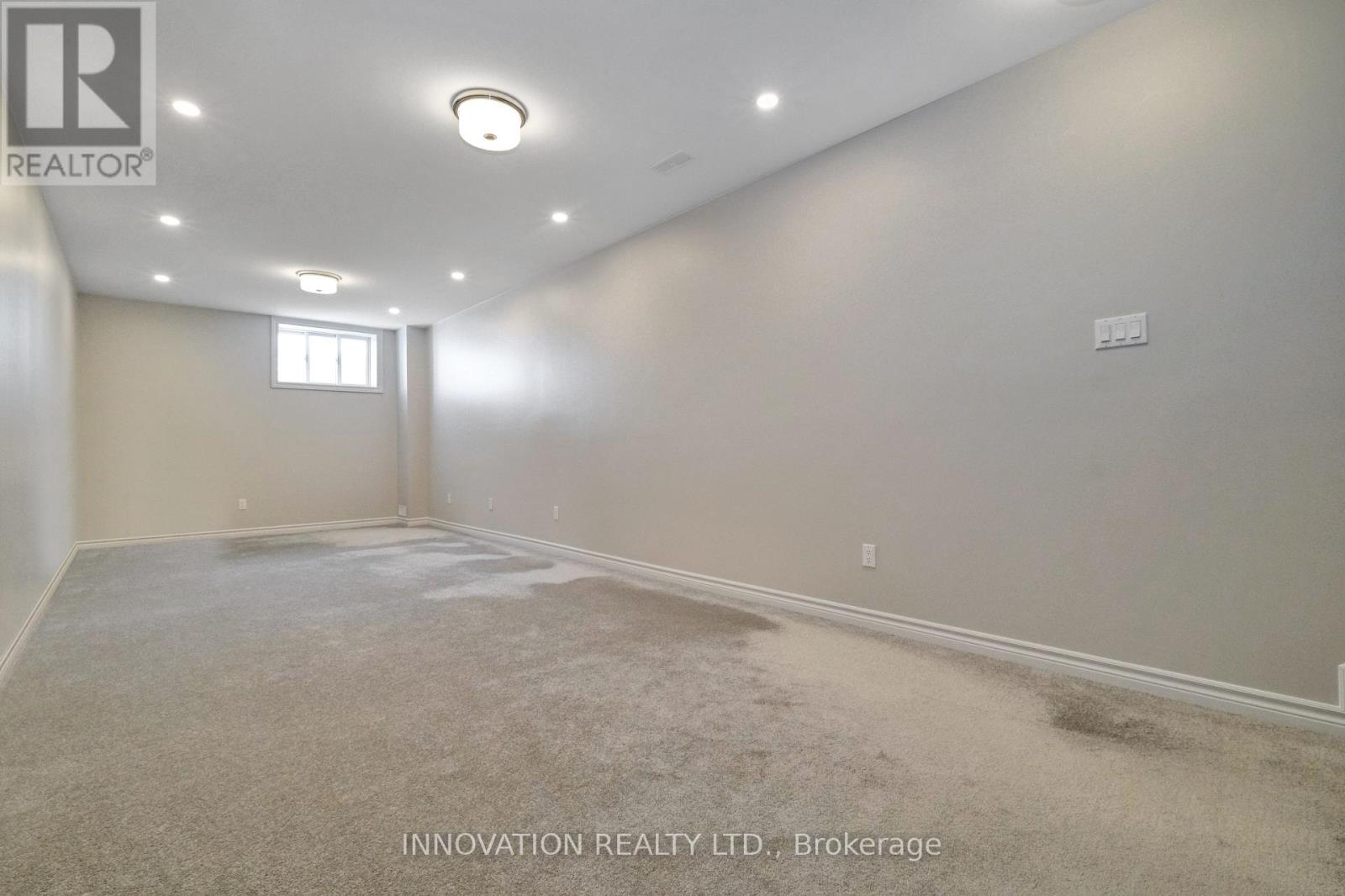 868 Snowdrop Crescent