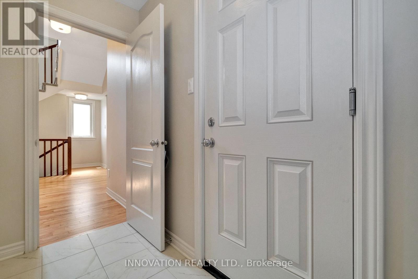 868 Snowdrop Crescent