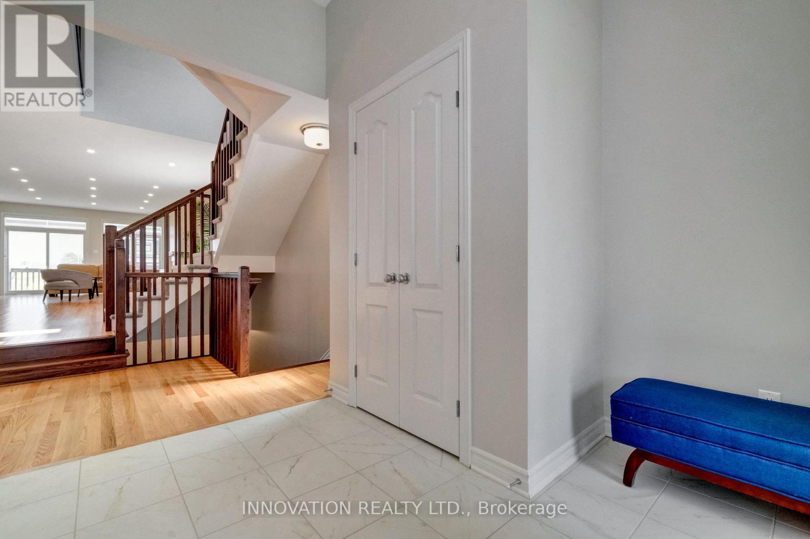 868 Snowdrop Crescent