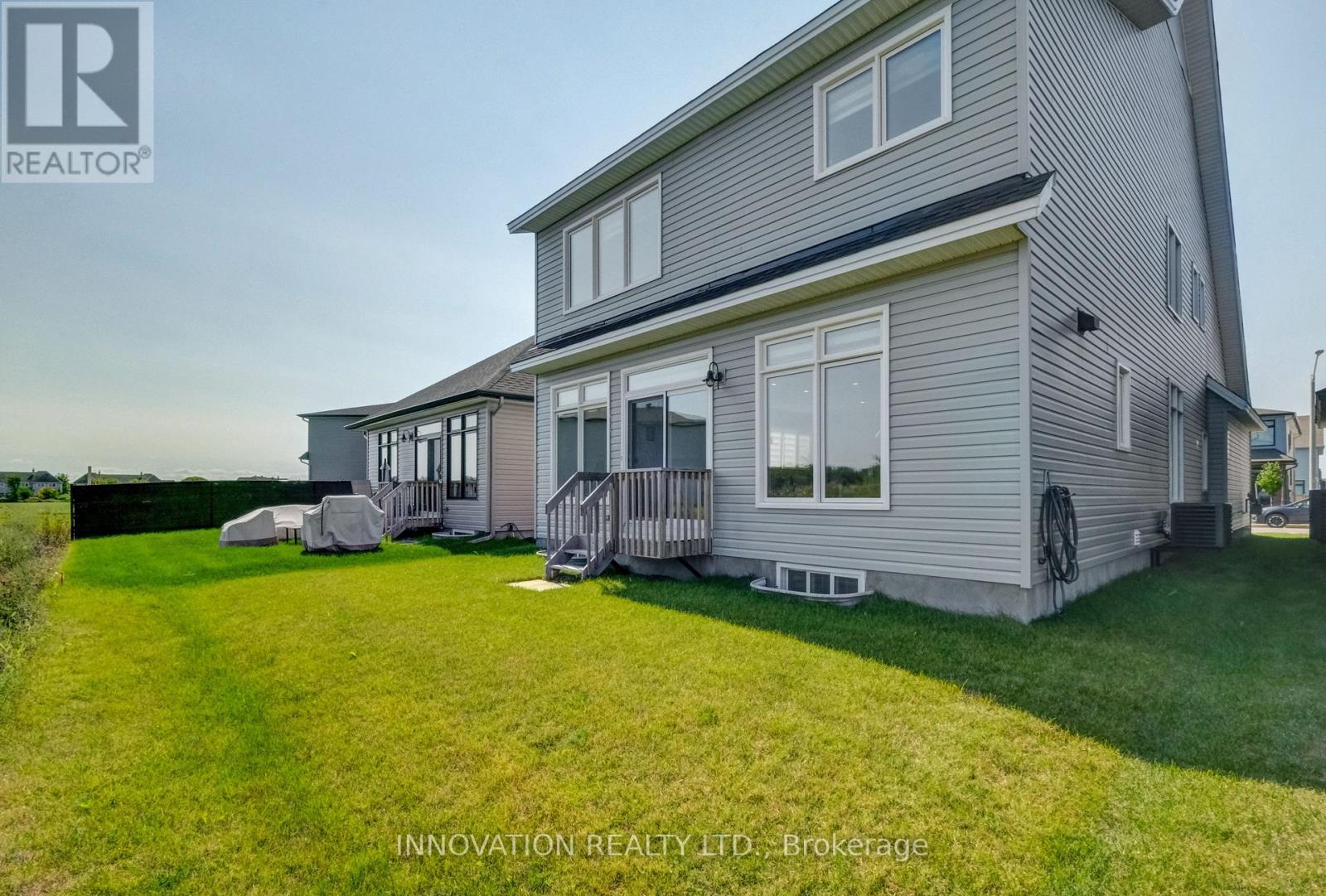 868 Snowdrop Crescent