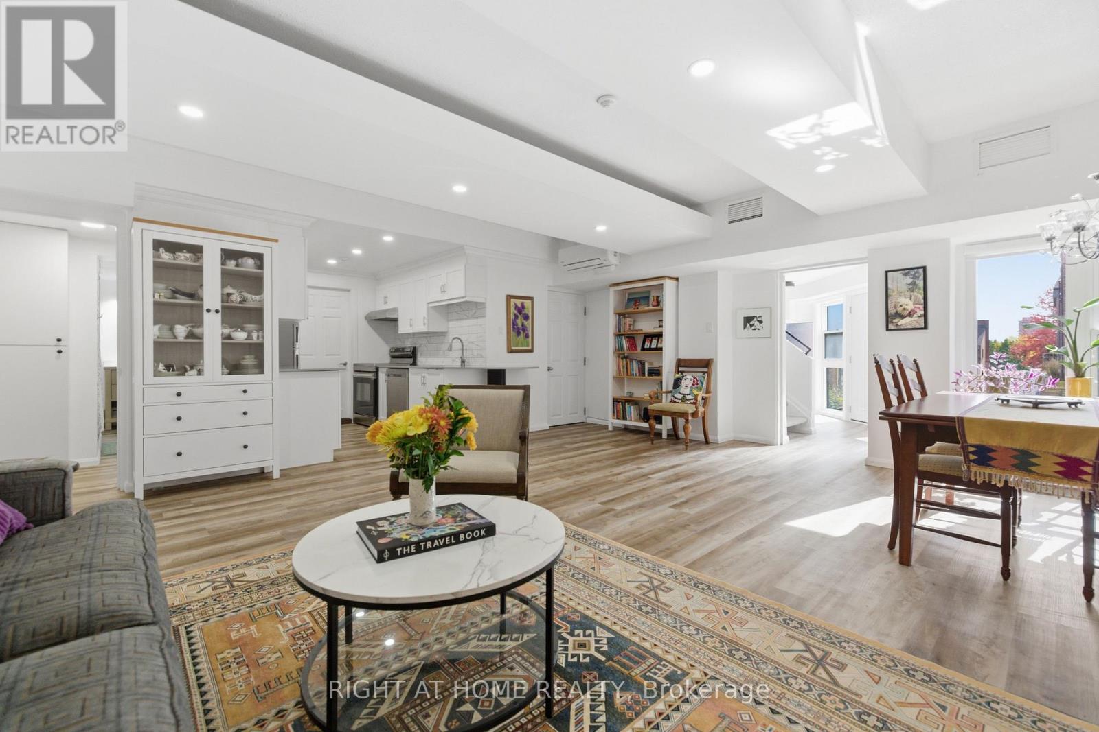 21 - 135 Springfield Road