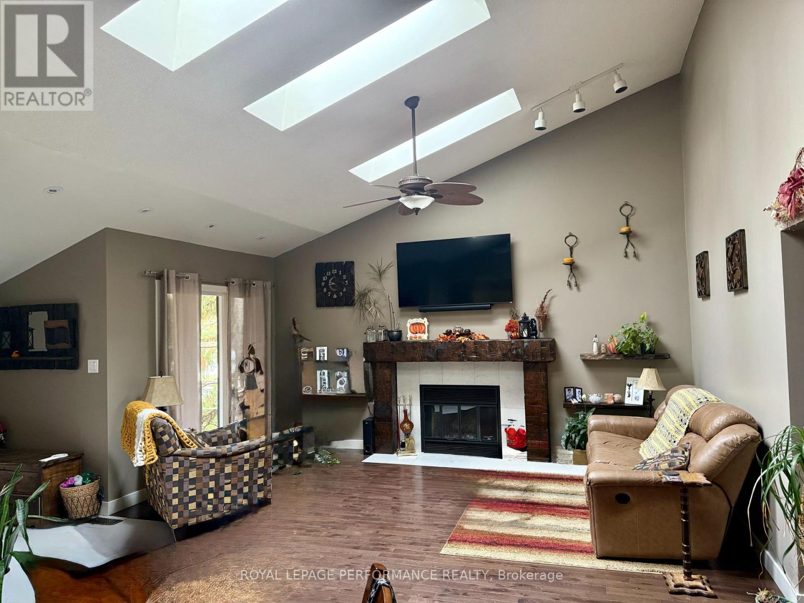 2141 Boyer Road