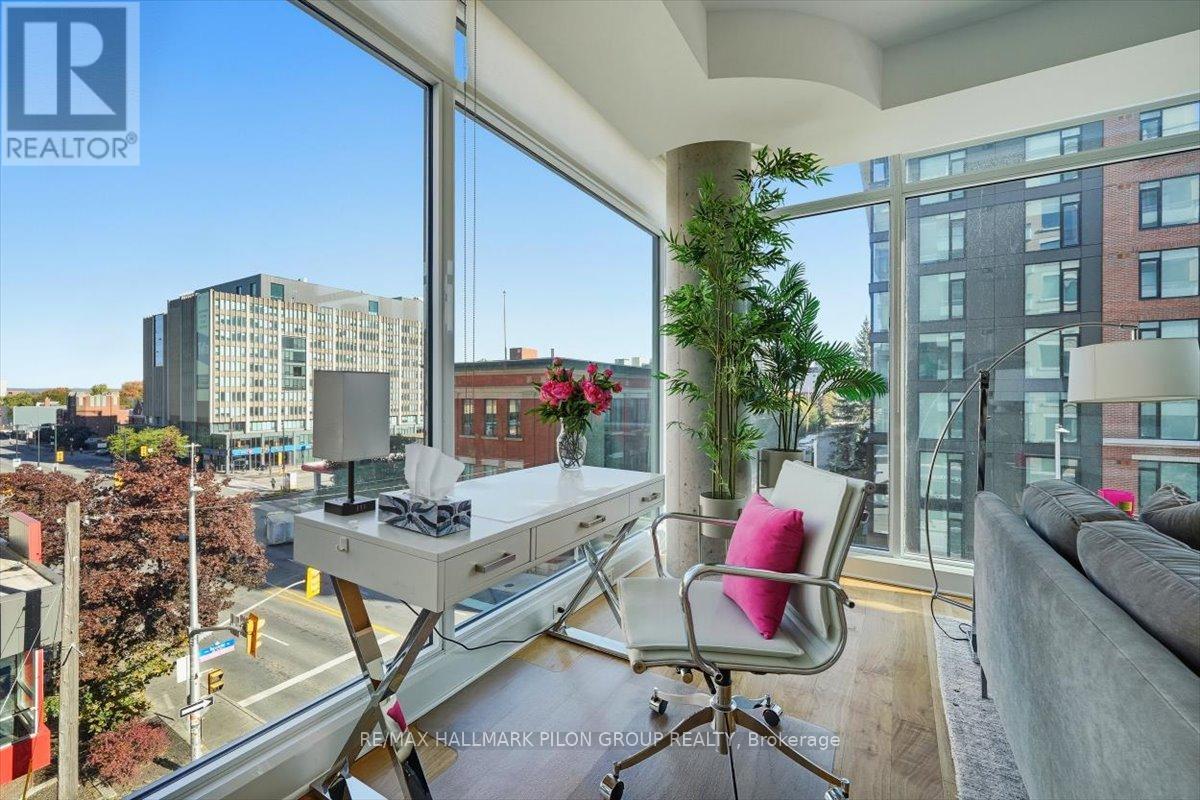 413 - 238 Besserer Street