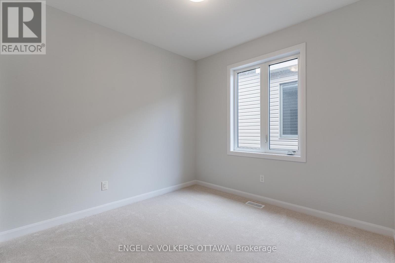 333 Elsie Macgill Walk
