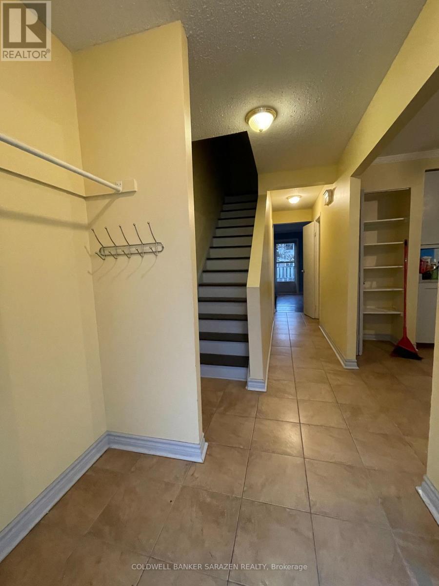 10 - 4868 Hendon Way