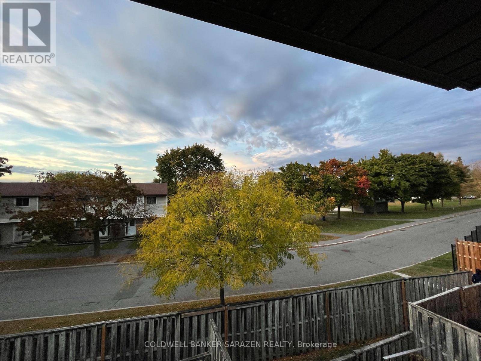 10 - 4868 Hendon Way