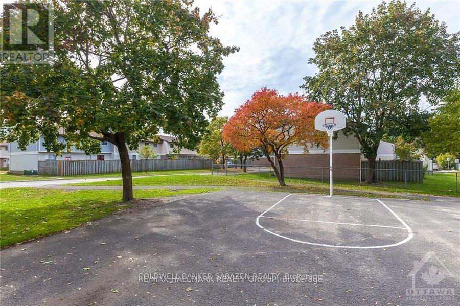 10 - 4868 Hendon Way