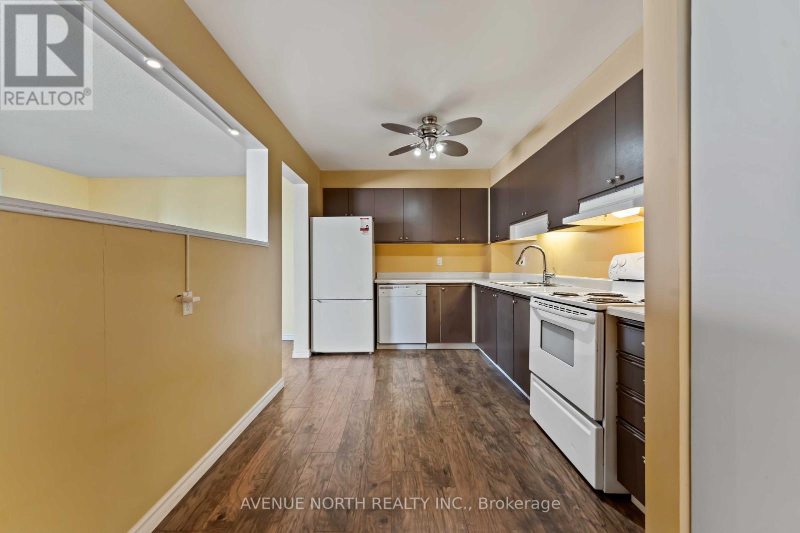 200 - 214 Viewmount Drive