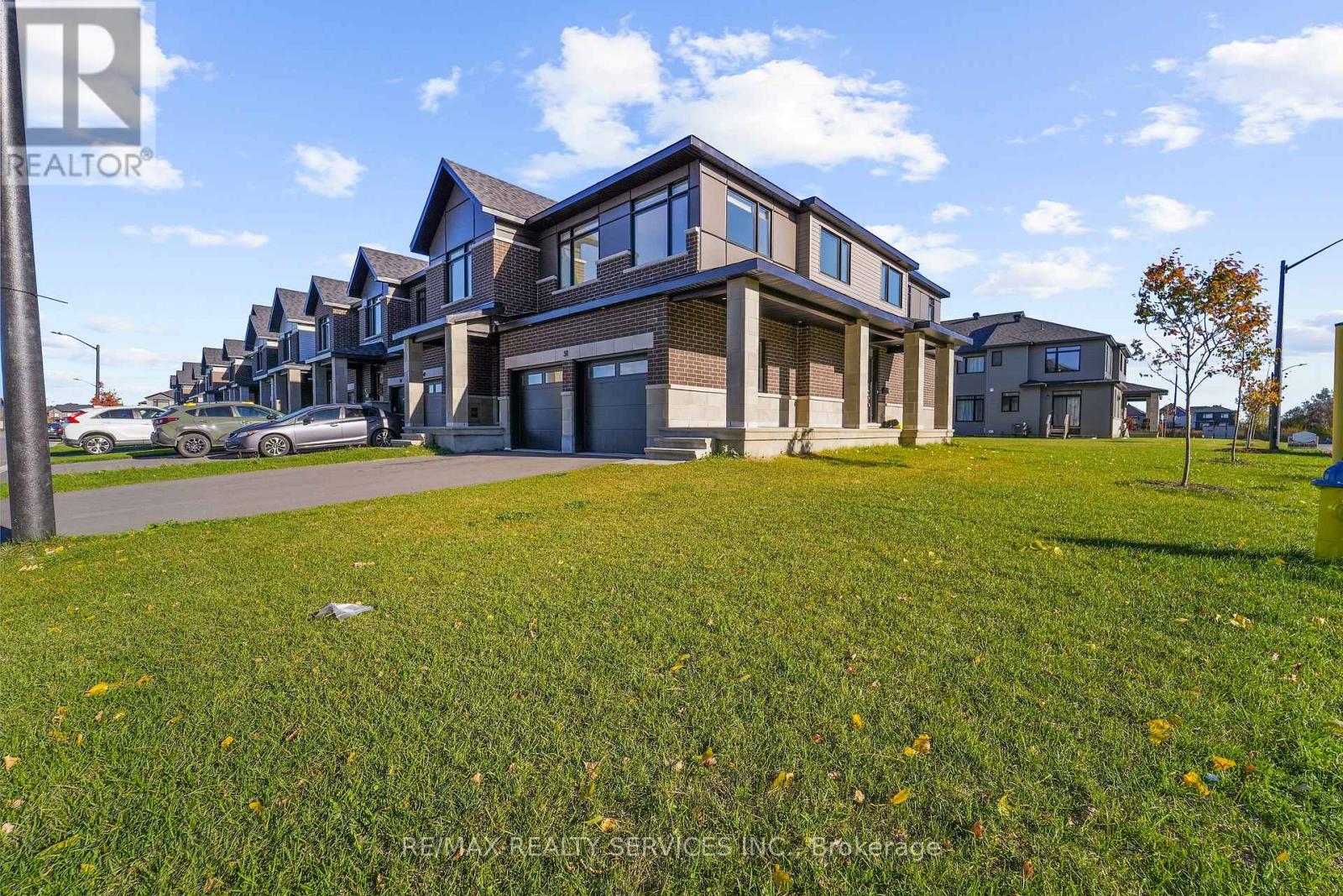 51 Moosonee Crescent