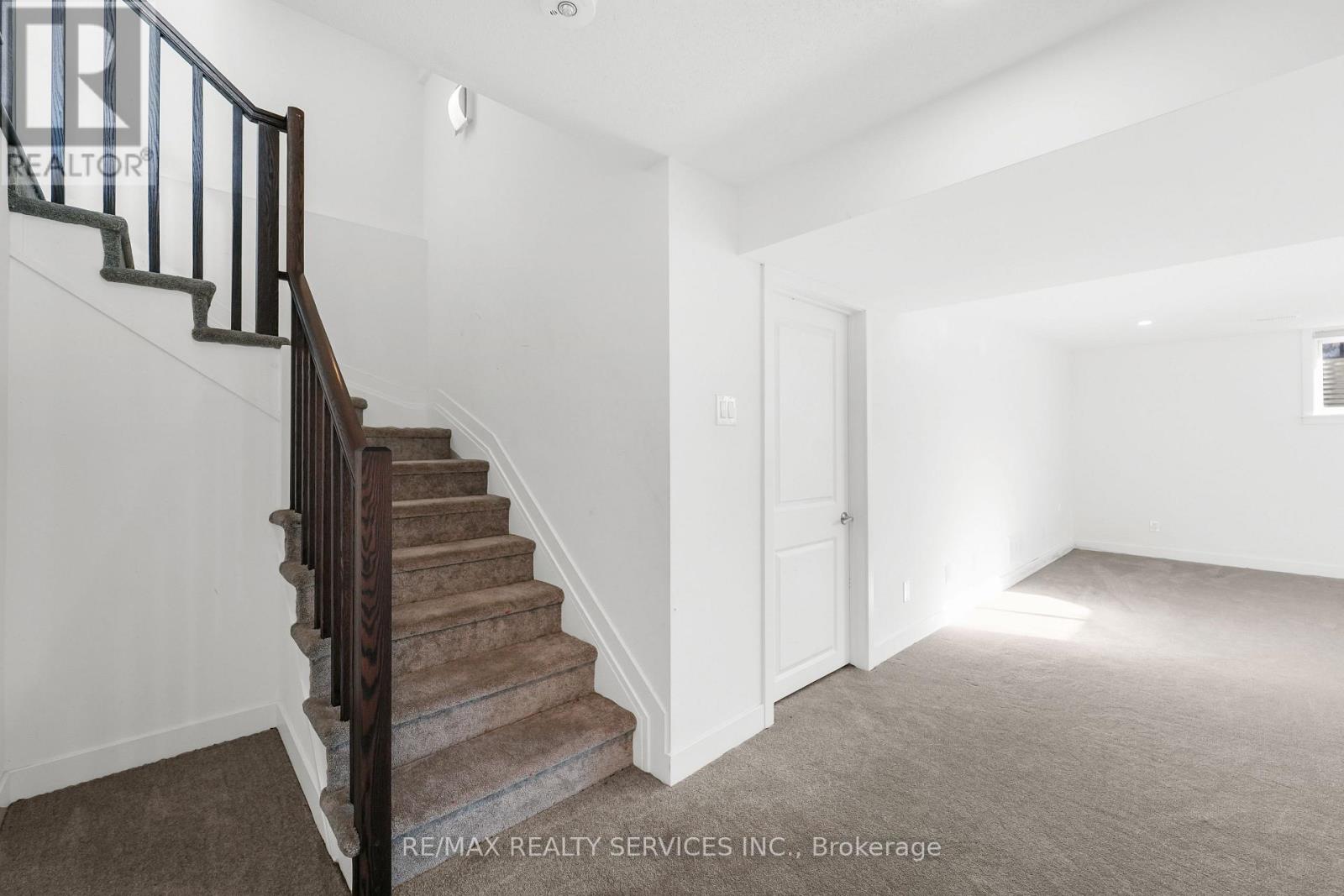 51 Moosonee Crescent
