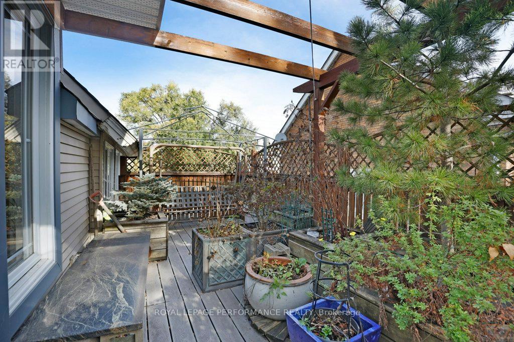 32 Herridge Street