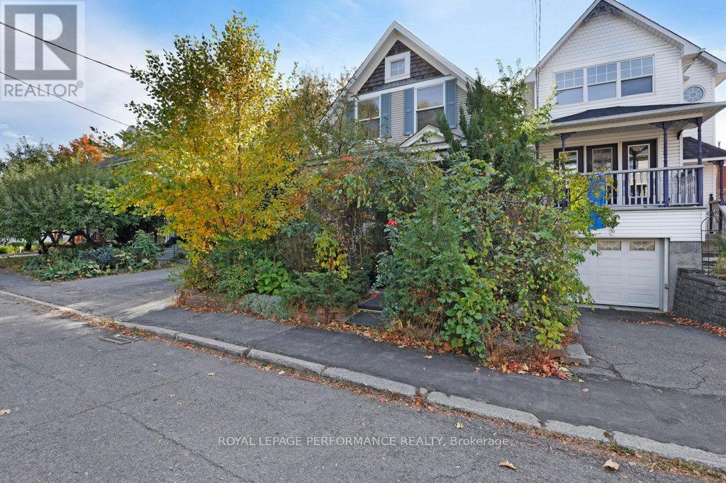 32 Herridge Street