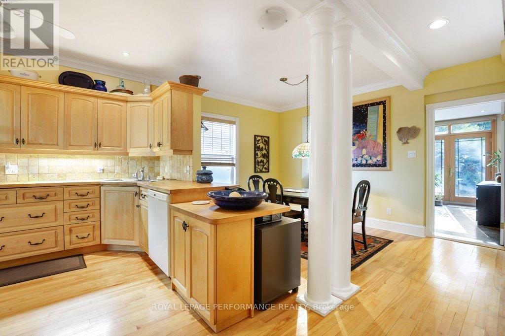 32 Herridge Street