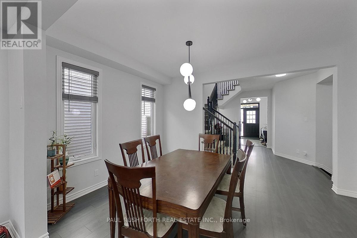 45 Mudminnow Crescent