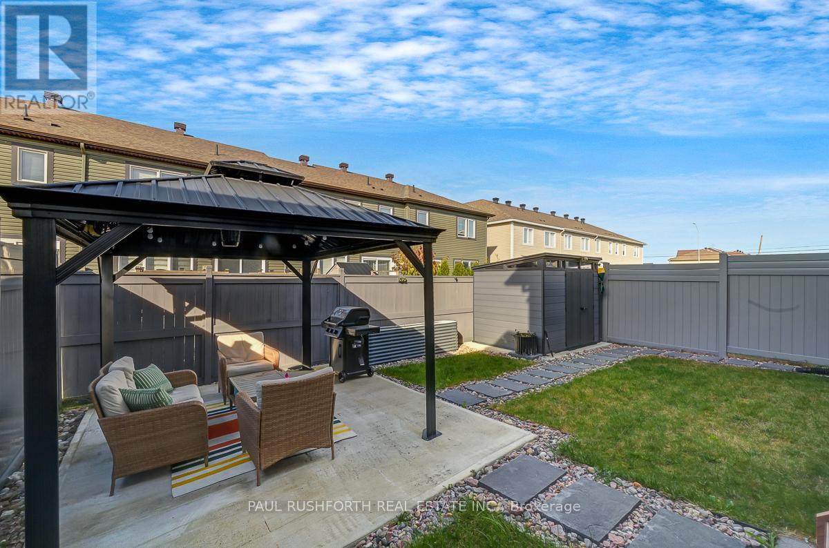 45 Mudminnow Crescent