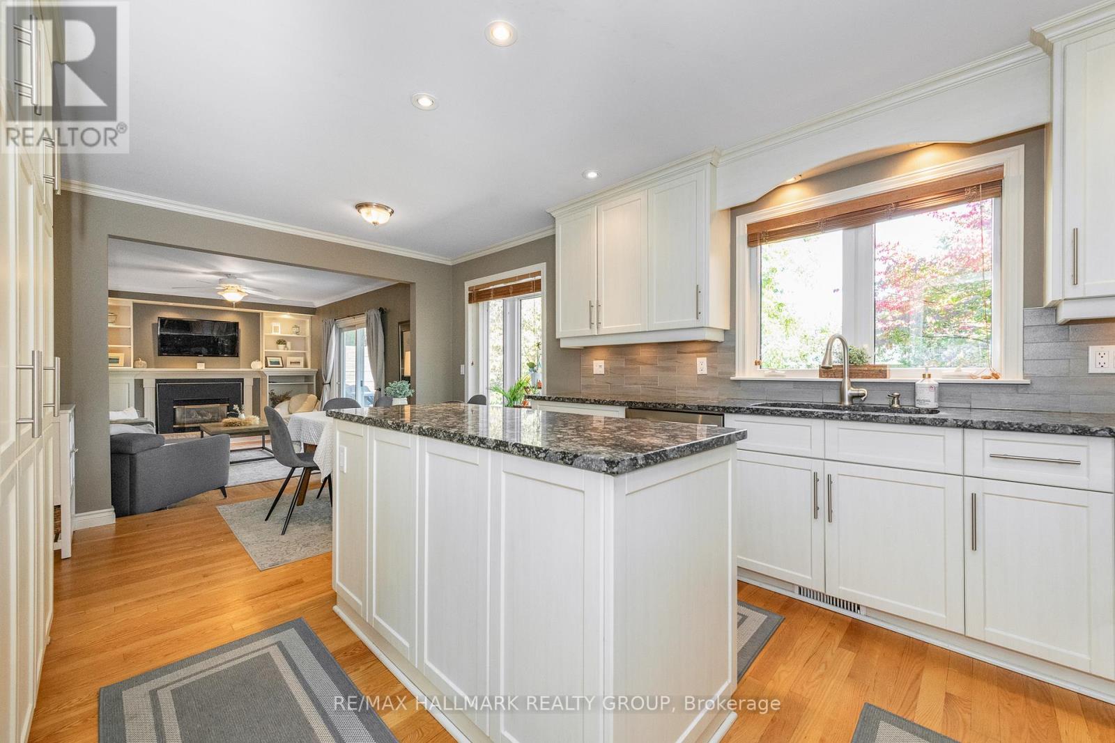 35 St Remy Drive