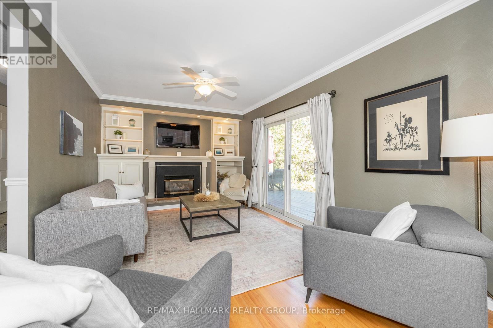 35 St Remy Drive