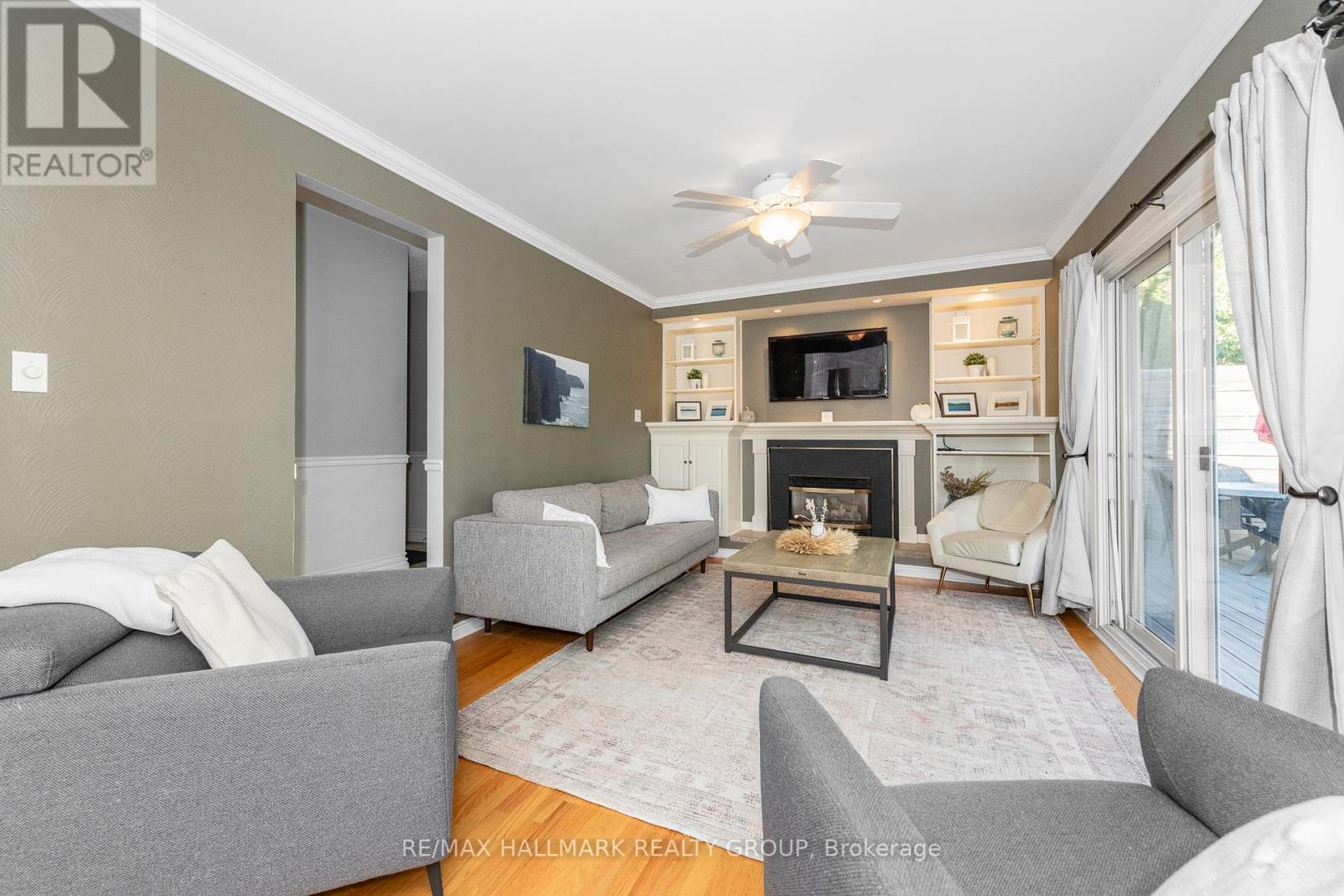 35 St Remy Drive