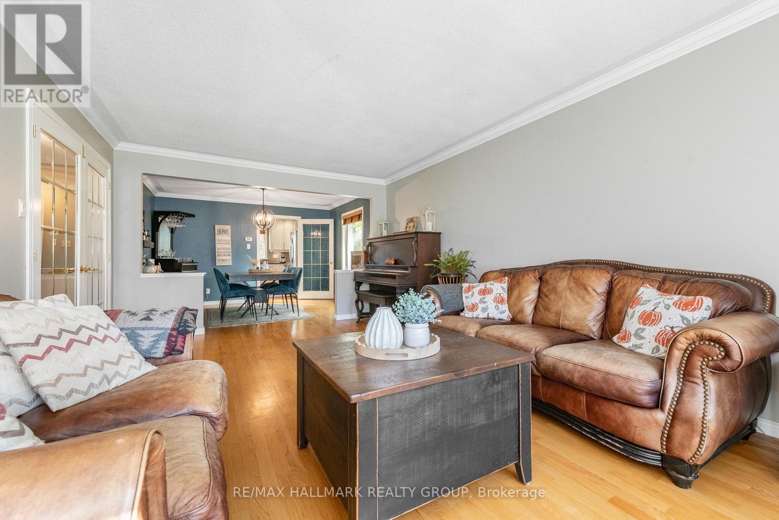 35 St Remy Drive