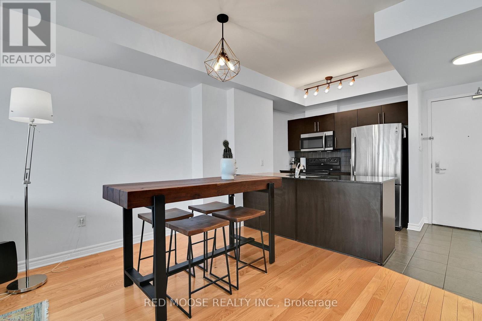 703 - 70 Landry Street
