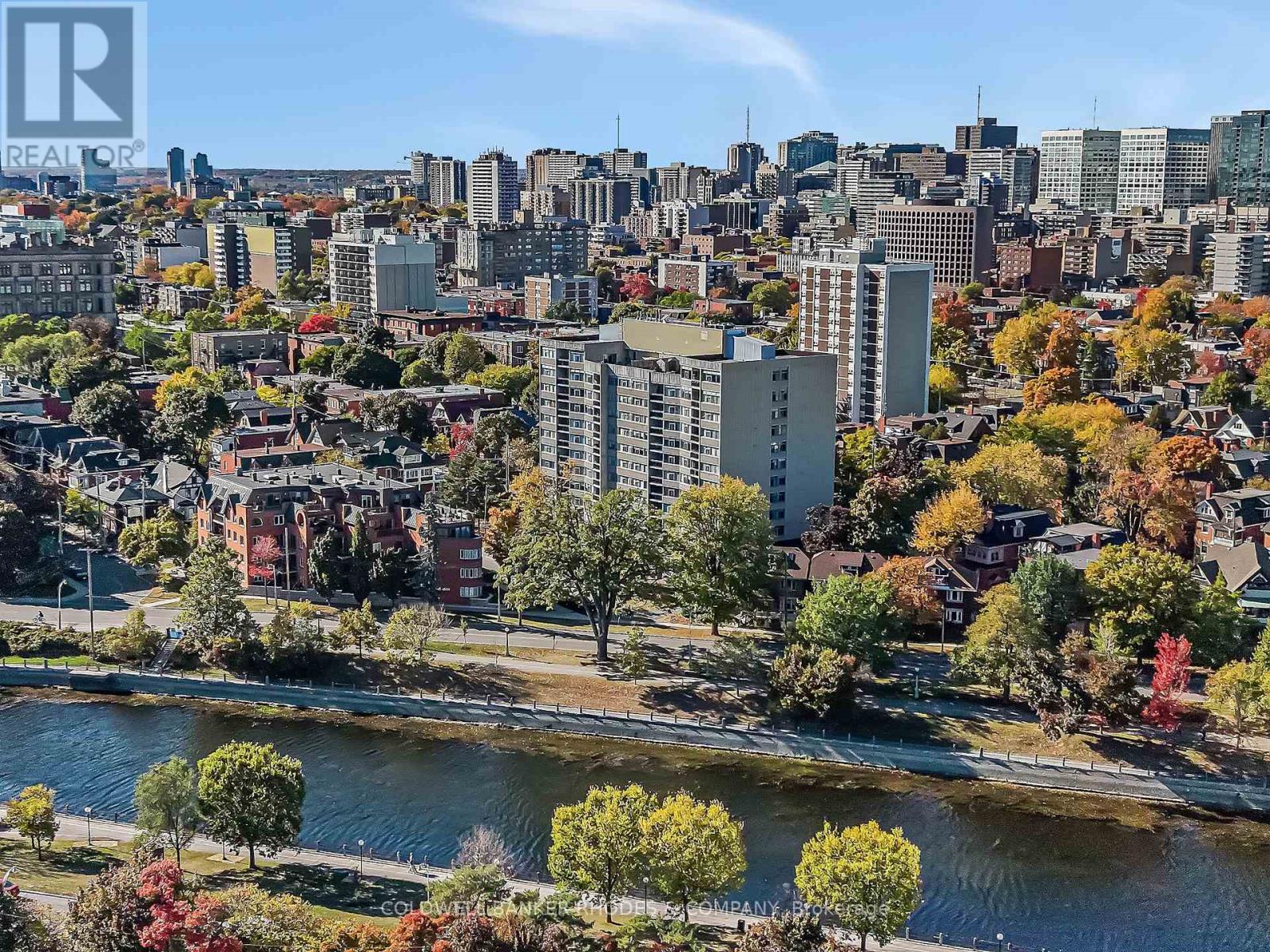 402 - 60 Mcleod Street