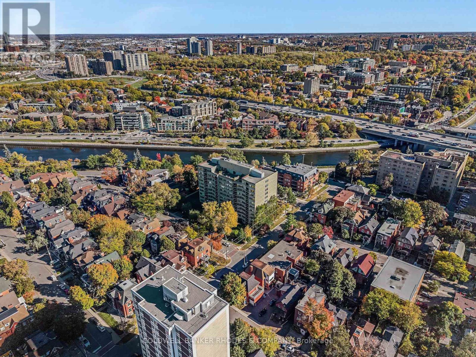402 - 60 Mcleod Street