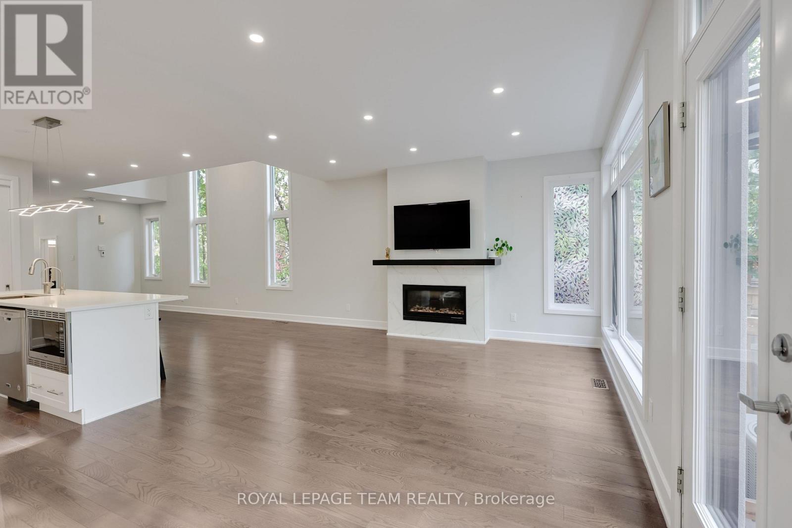 38 Sunnymede Avenue