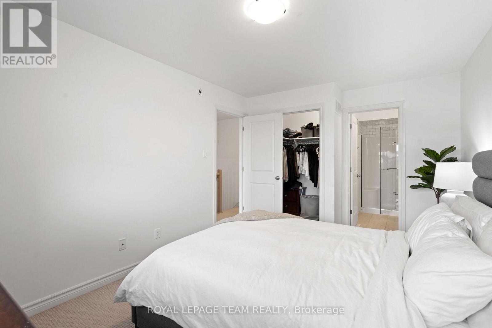 14 Verglas Lane