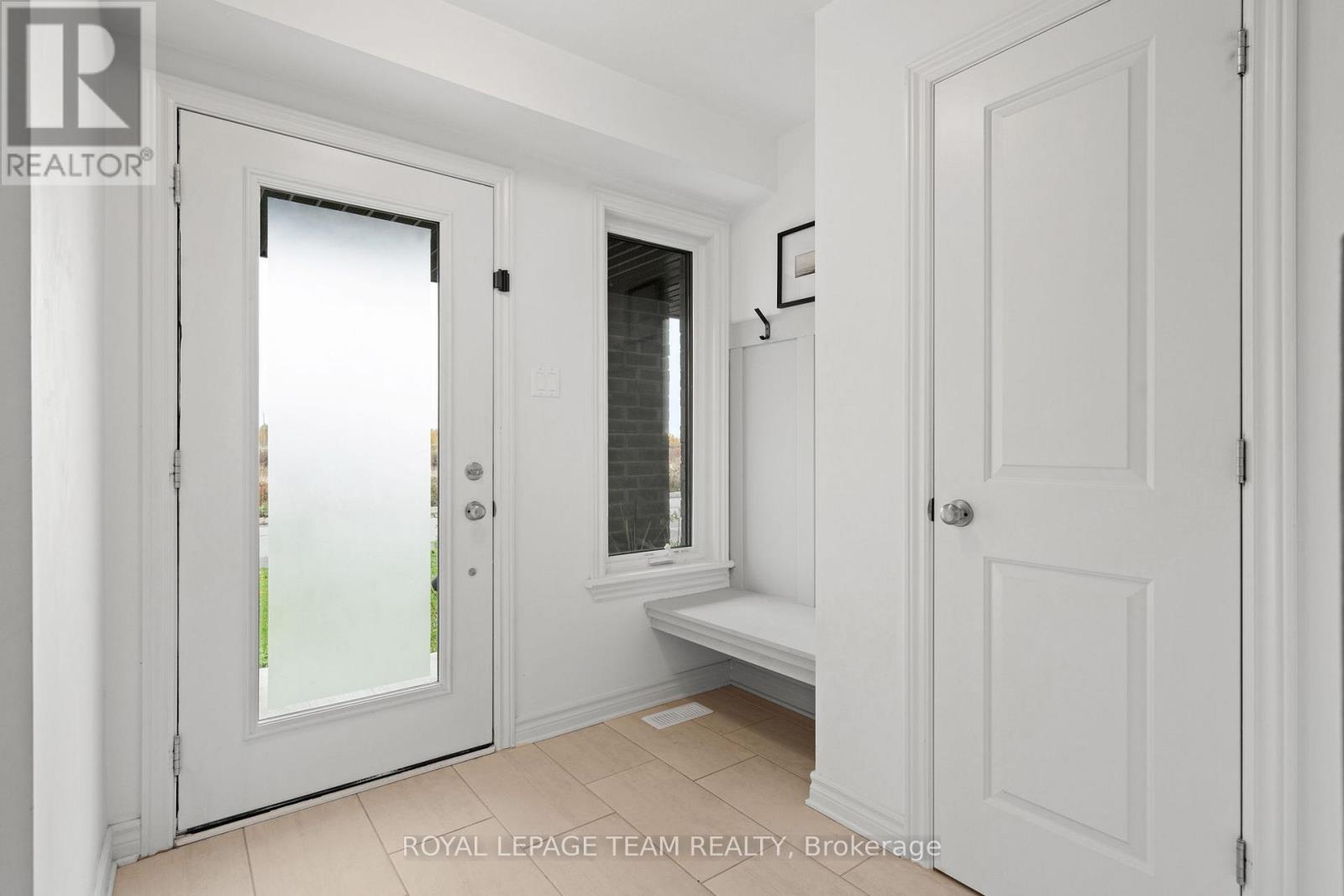 14 Verglas Lane