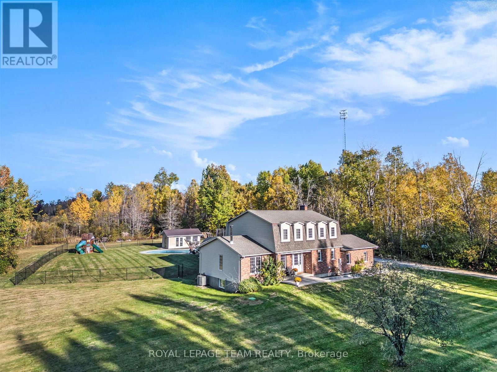 7521 Fourth Line Road