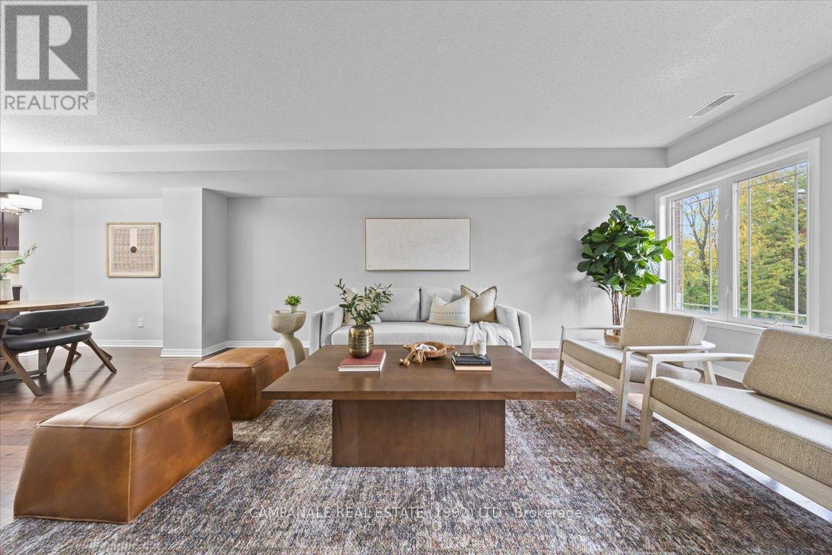 679 Via Amalfi Street