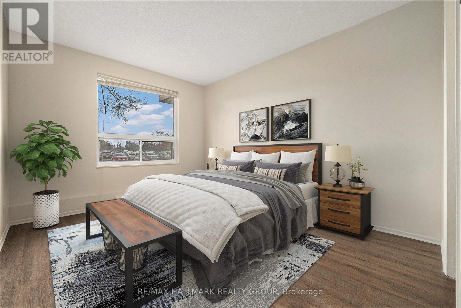 101 - 50 Emmerson Avenue