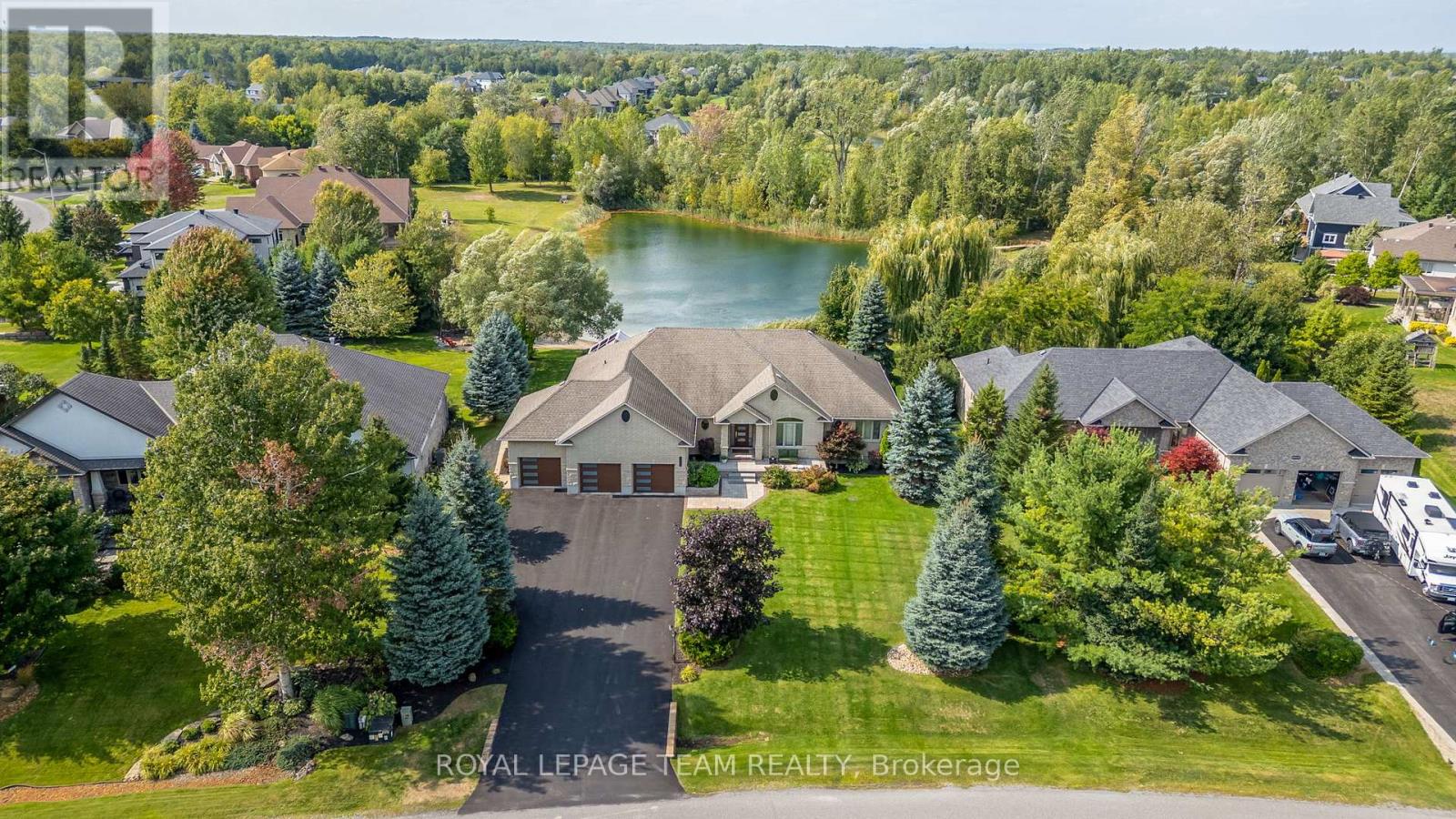 6903 Lake Forest Walk