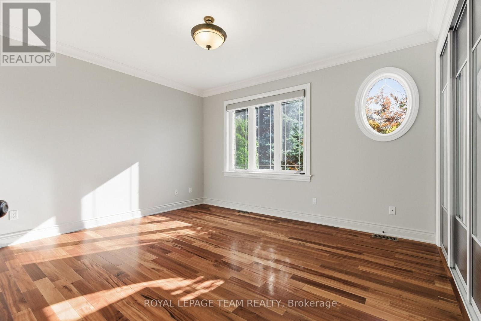 6903 Lake Forest Walk