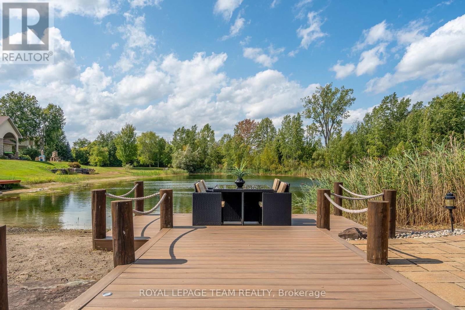 6903 Lake Forest Walk