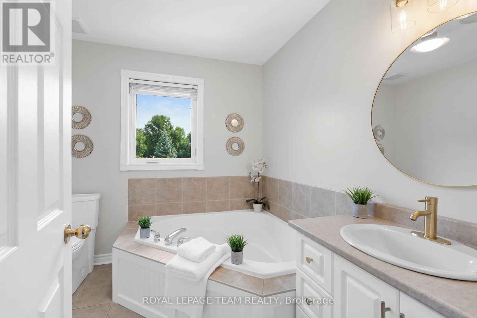 117 Lady Lochead Lane