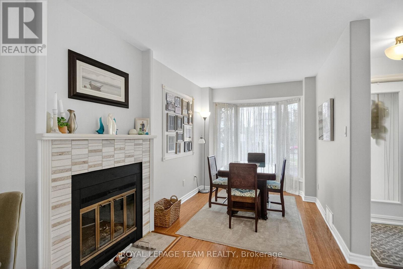 21 Raftus Square