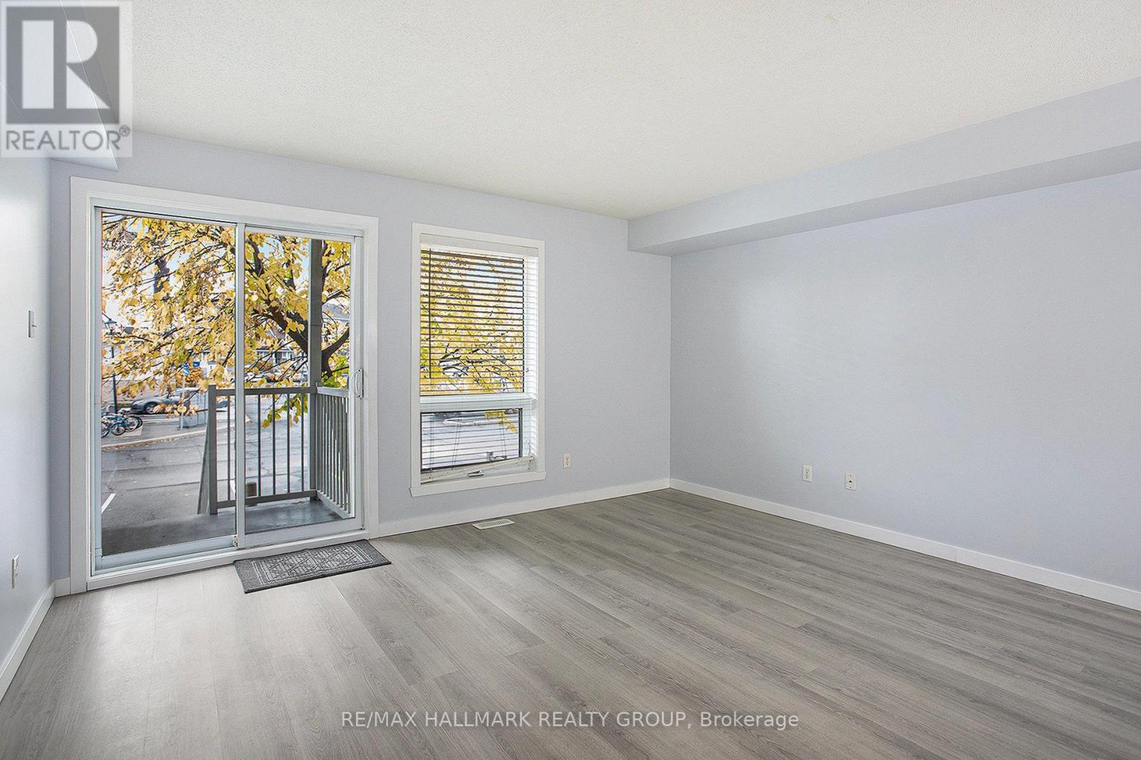 281 Aquaview Drive