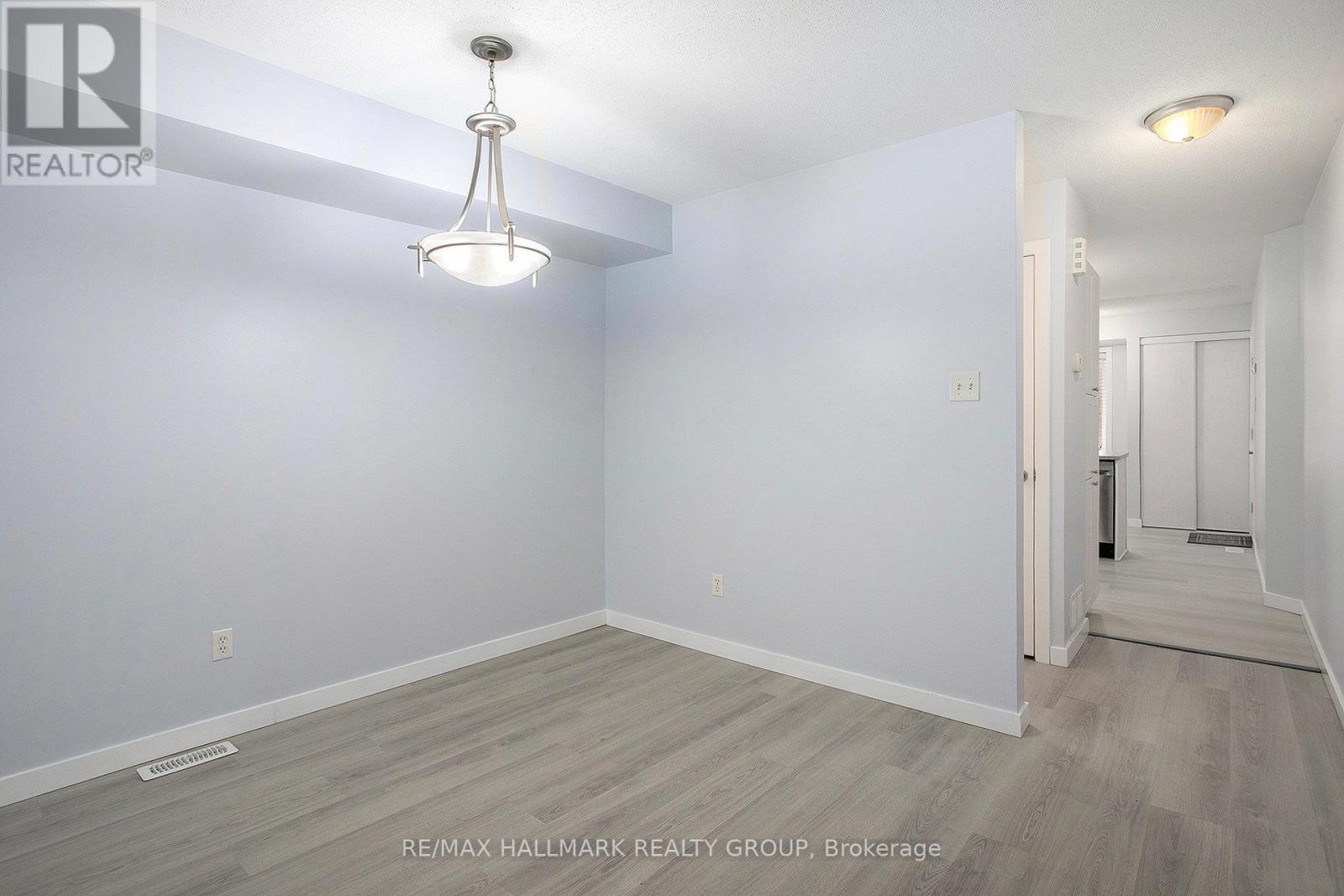 281 Aquaview Drive