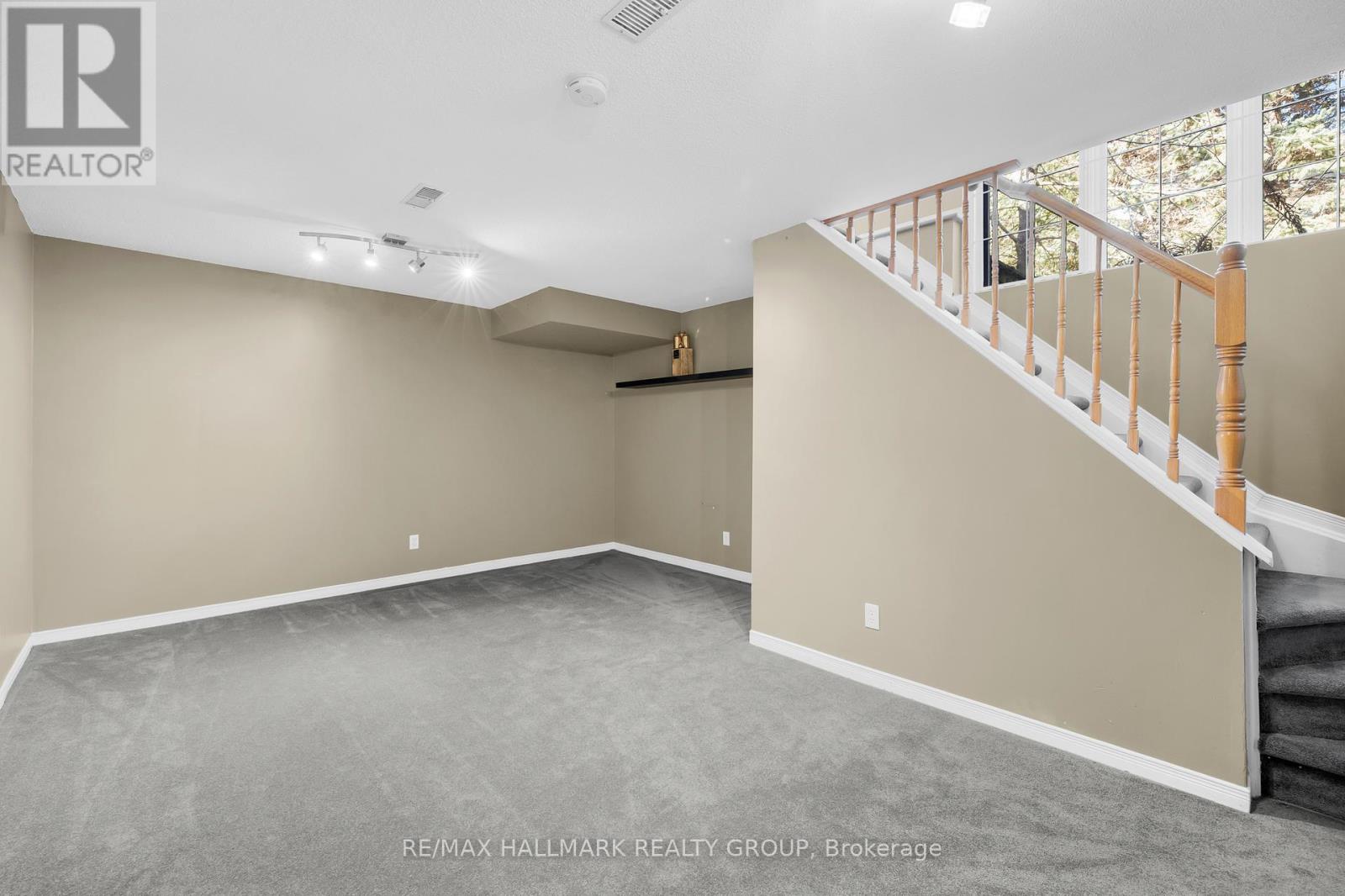 104 Banchory Crescent