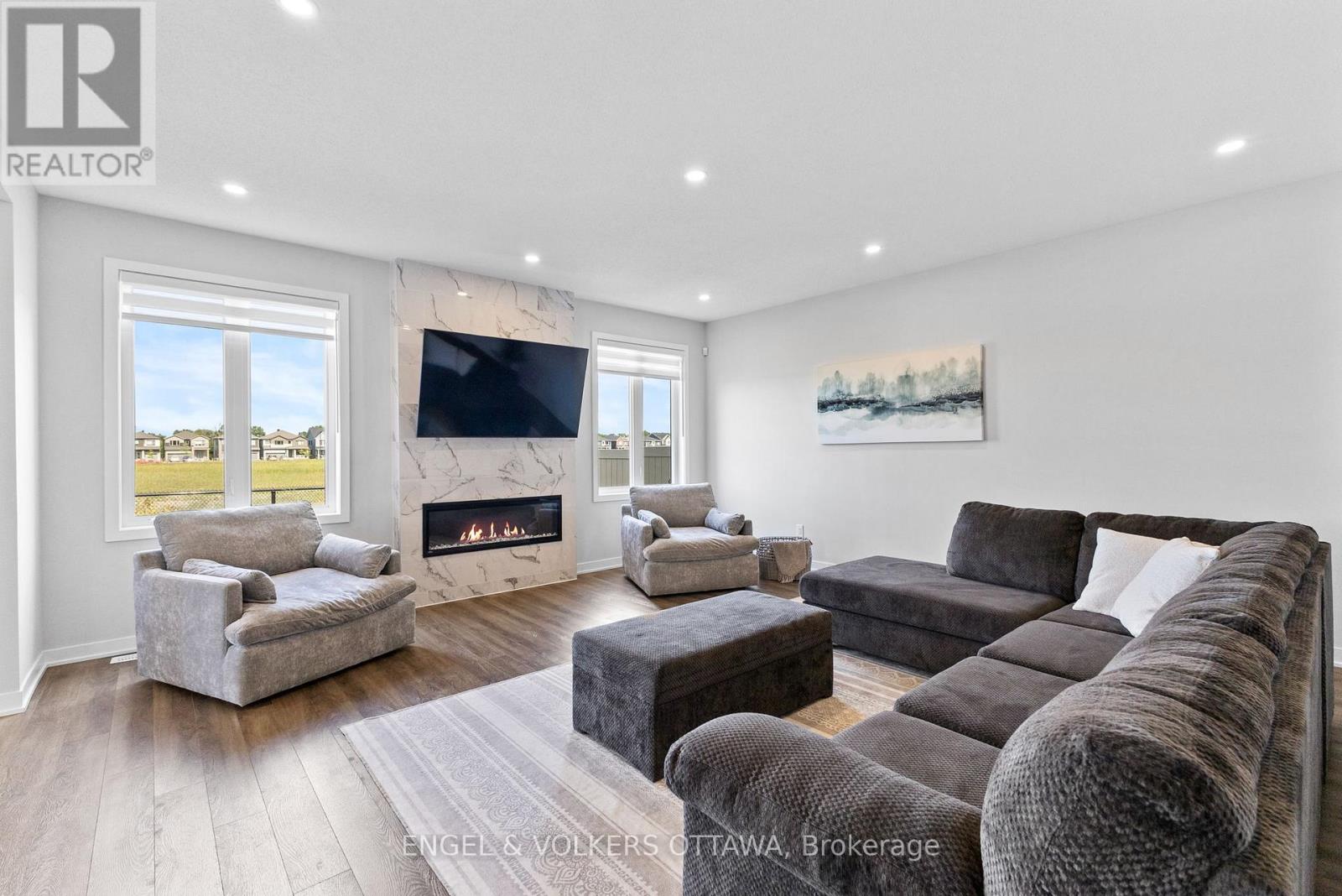 119 Green Ash Avenue