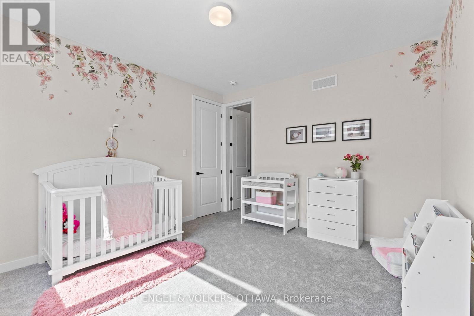 119 Green Ash Avenue