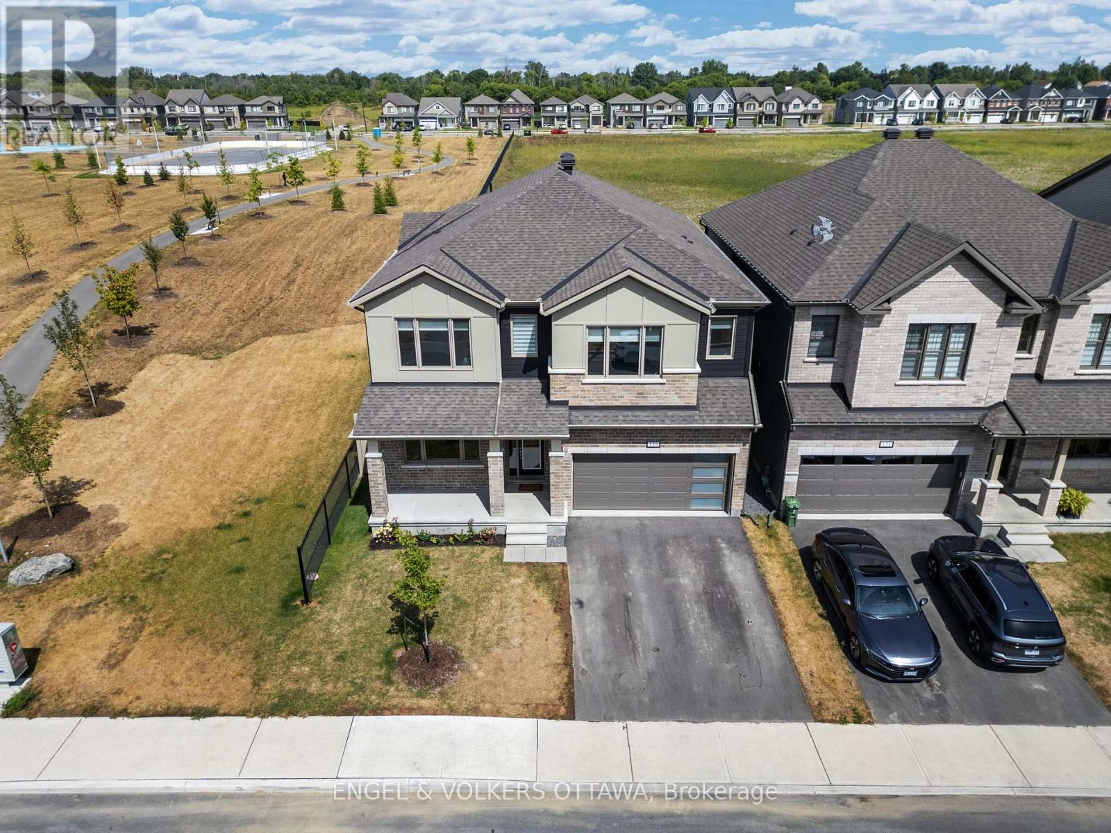 119 Green Ash Avenue